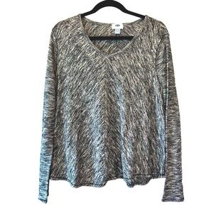 𝅺women's Old Navy Vneck top medium
